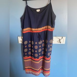 Plus size dress with adjustable straps